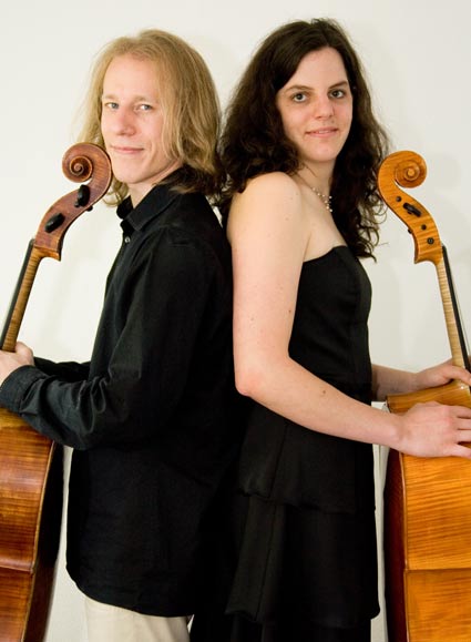 Cello+Duo+-+Christopher+Herrmann+und+Sabine+Binder+